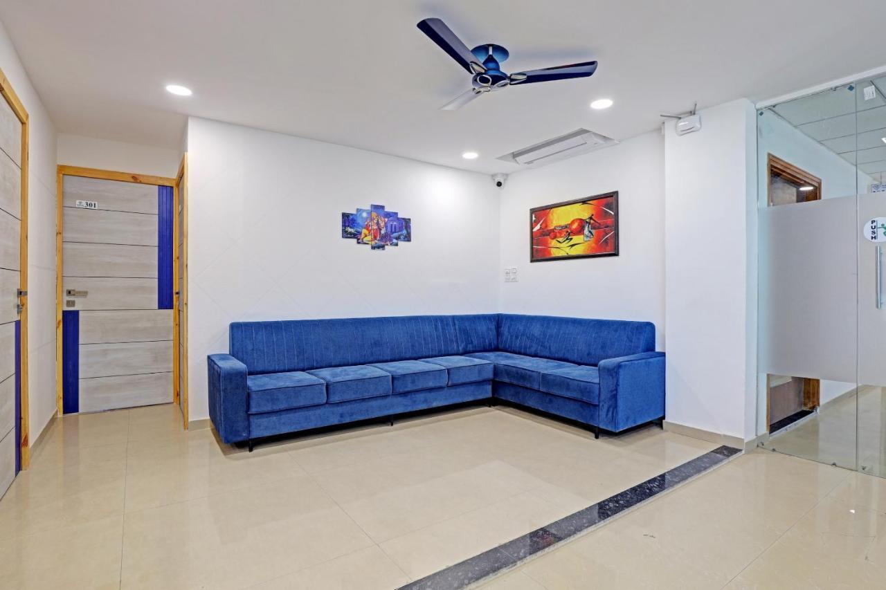Hotel Solitaire, Best Luxurious Hotel Ac Rooms In Surat Exterior photo